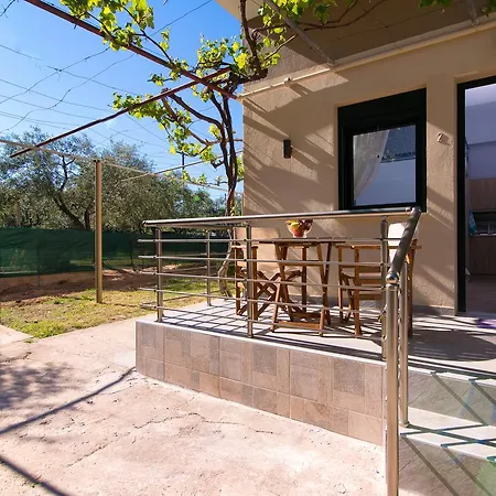 Studios Garden Potos Exterior photo