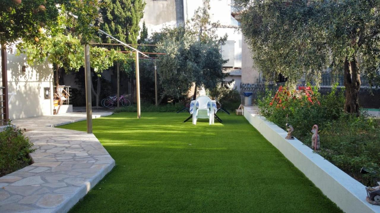 Garden Apartment